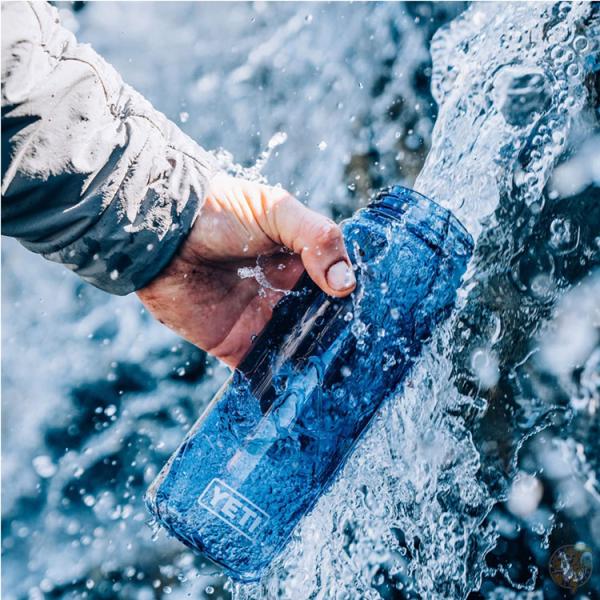 YETI プラスチック ウォーター ボトル イエティ YONDER 750 ML 水筒