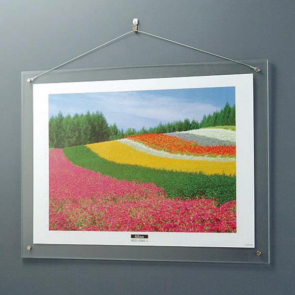 アクリル製ピクチャーフレーム(壁掛けタイプ)│縦横自由なアクリル