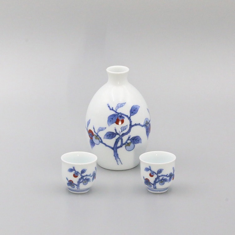 半酒器 染錦柿文 | 酒器・ぐい呑 | 柿右衛門窯公式オンラインショップ