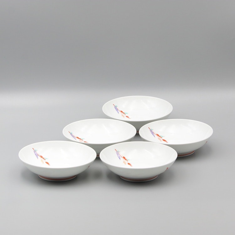 深皿 5寸 蓼文 | 皿 | 柿右衛門窯公式オンラインショップ