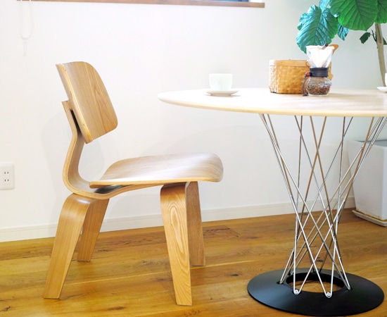 イームズDCW（ダイニングチェア ウッドレッグ）｜リプロダクト