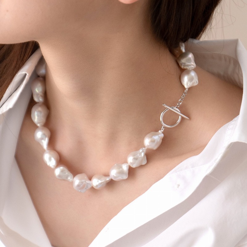 Blanche(ブランシュ) 淡水ホワイトオイスターパールネックレス