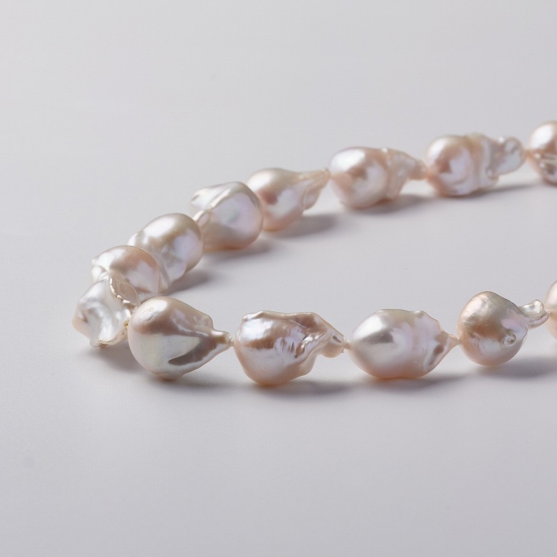 Blanche(ブランシュ) 淡水ホワイトオイスターパールネックレス