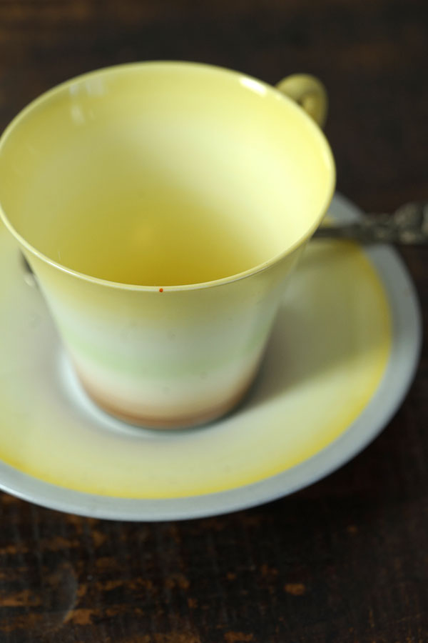 イエローのシェリーSHELLYのリージェントシェイプC&S1936-40年代 gc