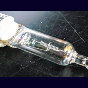 生産終了品・代替品あり】JD110V85WNP-ED | 東芝(TOSHIBA) 11