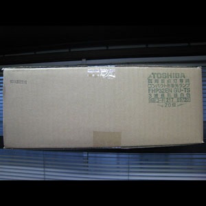 FHP32EN GU-TS | 東芝(TOSHIBA) 32形 3波長形昼白色(5000K) 全長(412mm