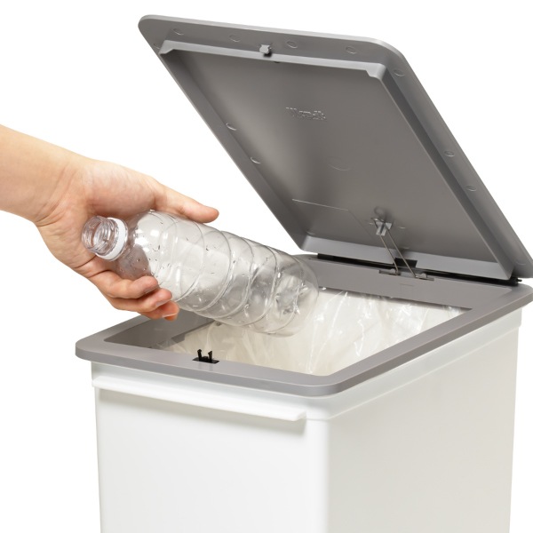 ライクイット プッシュオープントラッシュビン 17スリム ホワイト like