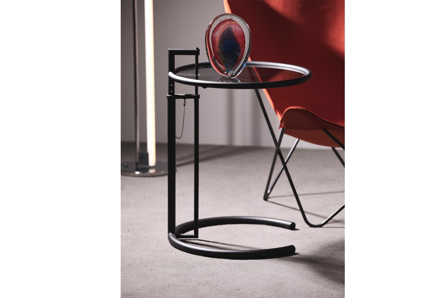 アジャスタブルテーブル E1027の通販 | 家具・インテリア通販 MAARKET