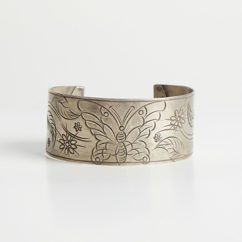 カレンシルバーバングル｜マライカ公式通販