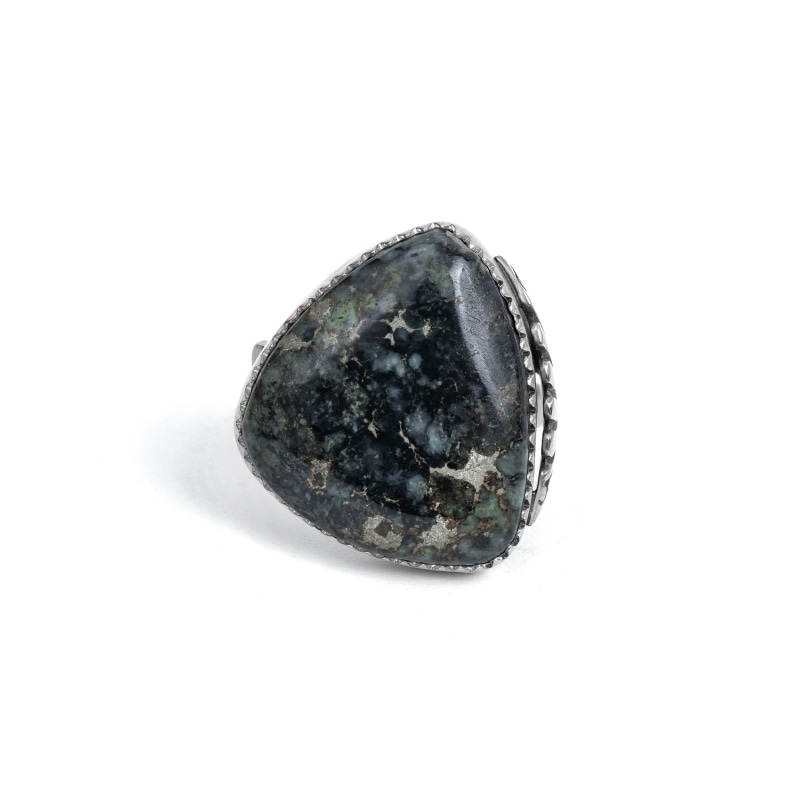 ニューランダー・ターコイズジュエリー｜マライカ公式通販