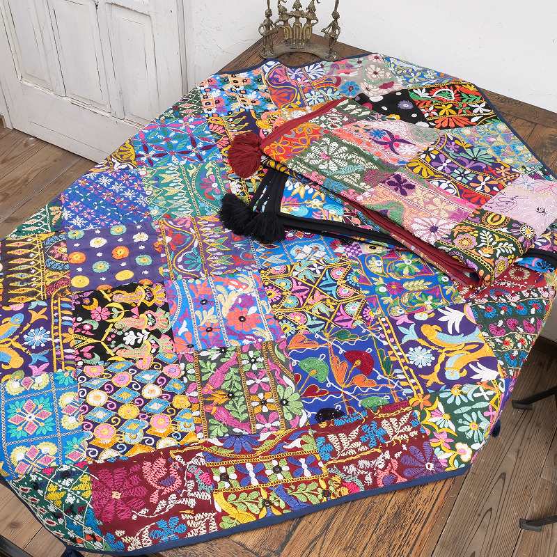 ミラーワーク刺繍｜インドの民芸品｜マライカ公式通販