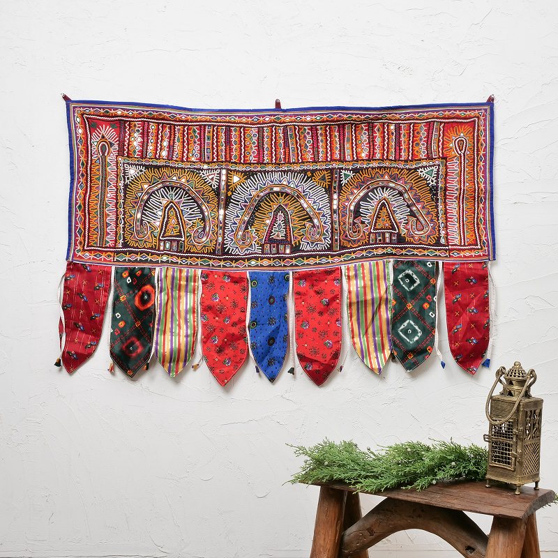 ミラーワーク刺繍｜インドの民芸品｜マライカ公式通販