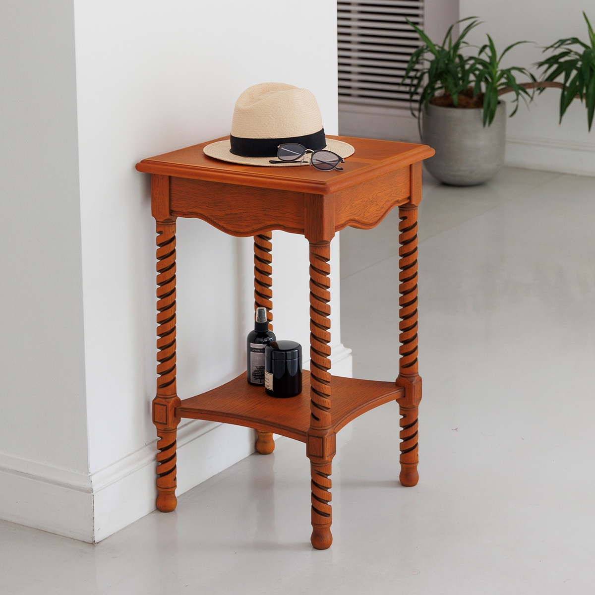 天然木の2段式サイドテーブル [MF-054]｜一点モノ家具通販のマルニ