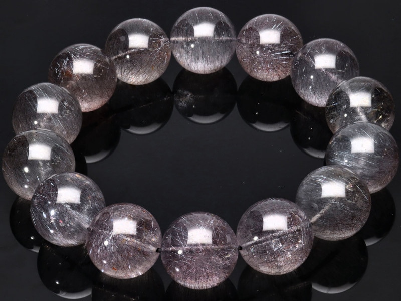 1点物】透明度◎☆キラキラ内包物☆天然石ブレスレット/花火ブラック