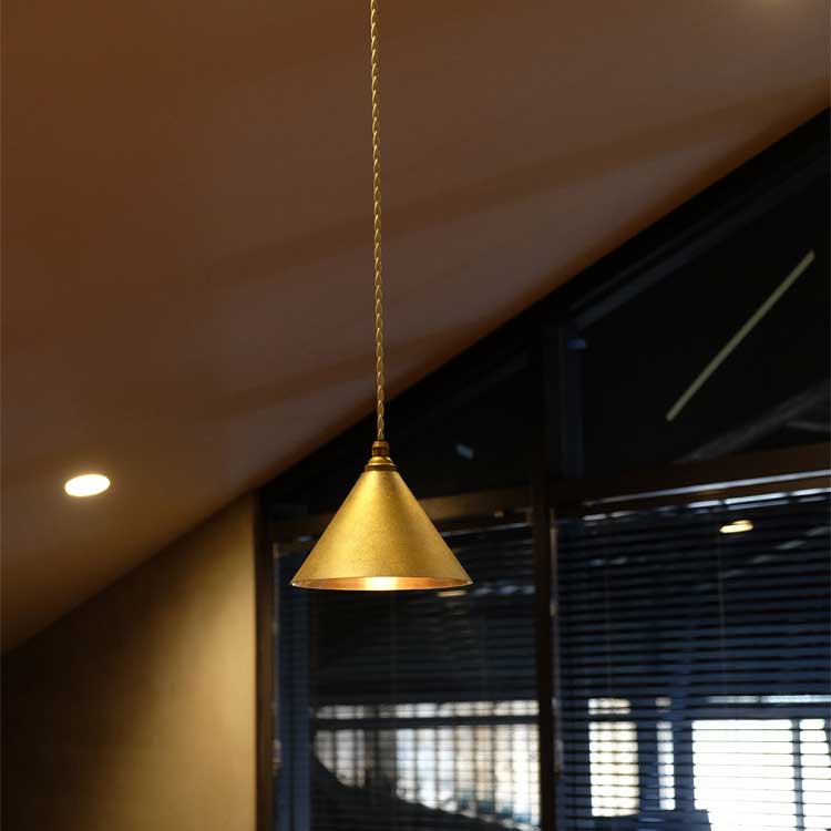 ペンダントランプ 円錐 削りだし｜FUTAGAMIオンラインショップ「家と真鍮」