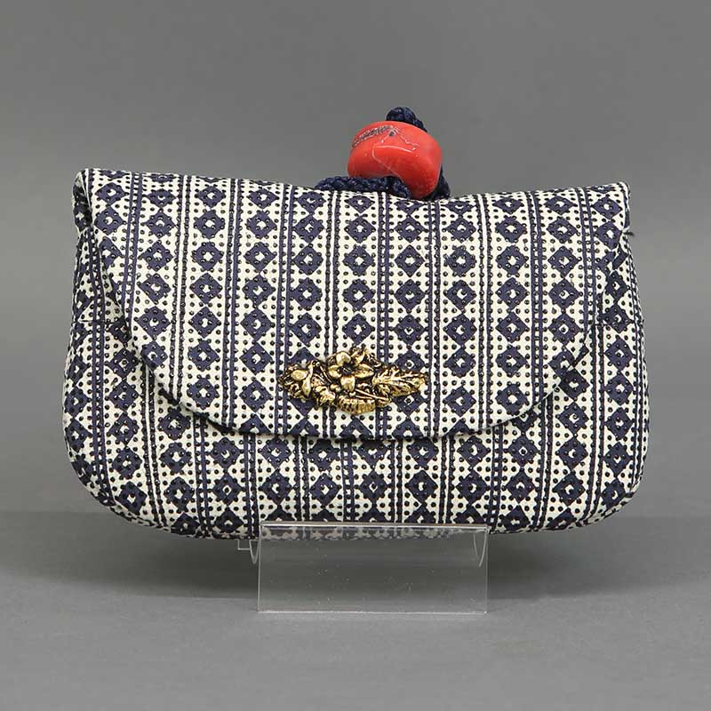 叺（カマス）刻み煙草入れ【印傳｜釘抜繋ぎ・紺】祭用品専門店浅草絆纒