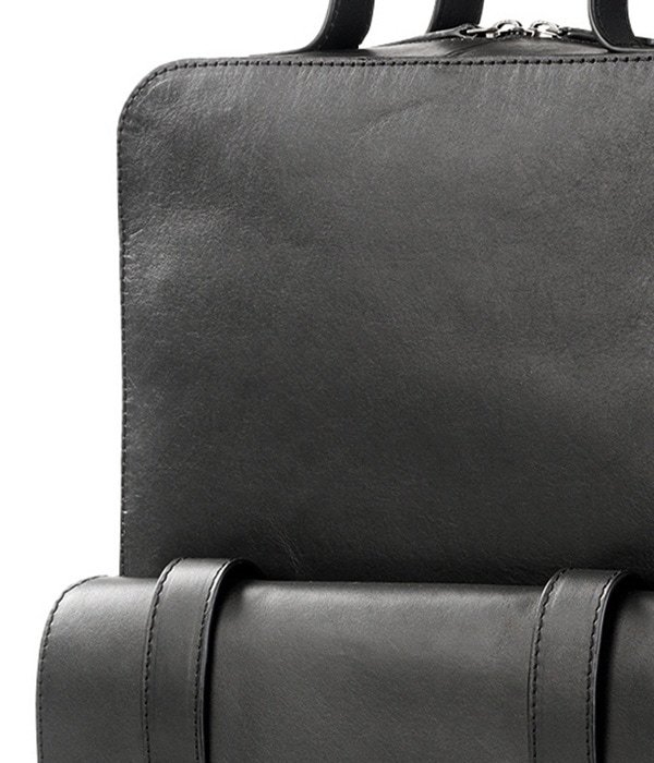 レザーリュックサック ビジネススクエア 四角い メンズ a4 PC AVERY