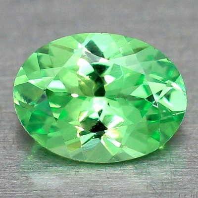 1.21ct天然ミントガーネット【Neon Mint】UV蛍光