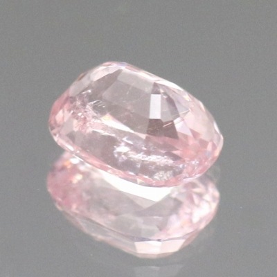 天然グロッシュラーガーネット 0.66ct 【ピンク】 ミャンマー