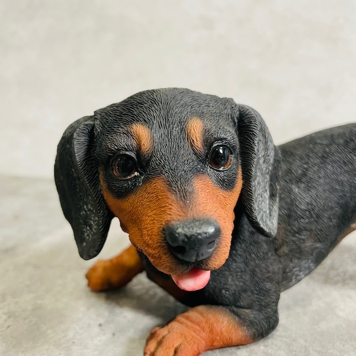 かわいい 犬 置物 じゃれる ミニチュアダックスフンド woobia ウービア