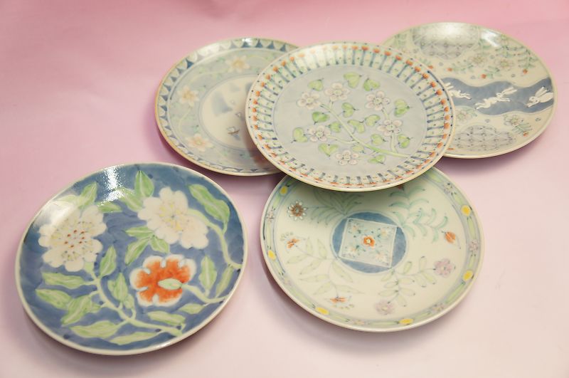 五代 佐藤走波 染錦絵変わり 六寸和皿揃 | いっぴん | | 食器のみつはた