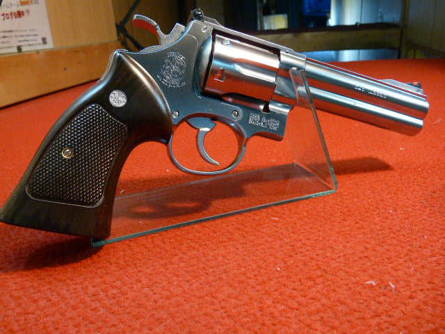 マルシン・S&W M629クラシック.44マグナム シルバーABS 6mmBB X