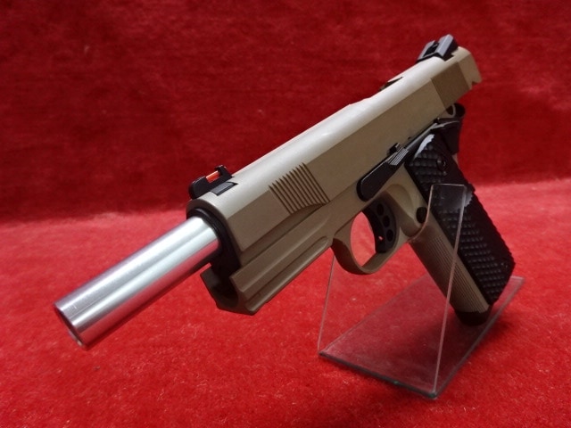 Carbon8 M45 DOC Desert Operator's Custom CO2ガスブローバック