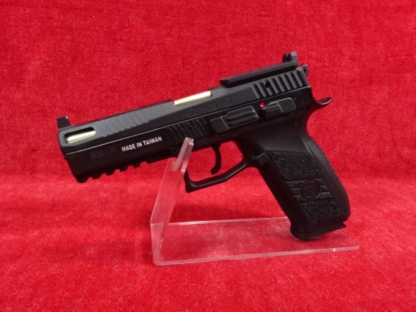 店内全品5％OFFクーポン】KJWORKS ガスブローバックハンドガン CZ P-09