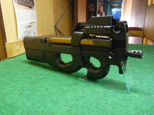 東京マルイ 18歳以上用電動ガン P90 | 国内メーカー電動ガン,東京