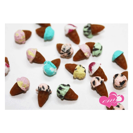 ネイルパーツ ミニミニ☆コーンアイスクリーム☆ 1P約8×5mm【パーツ
