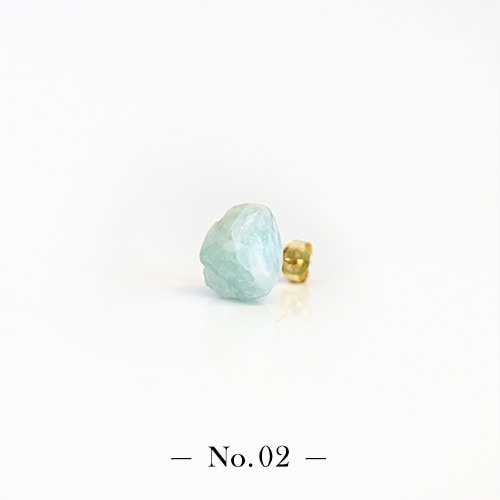 宝石の国 フォスフォフィライトのかけらピアス【販売終了】 | 特集から