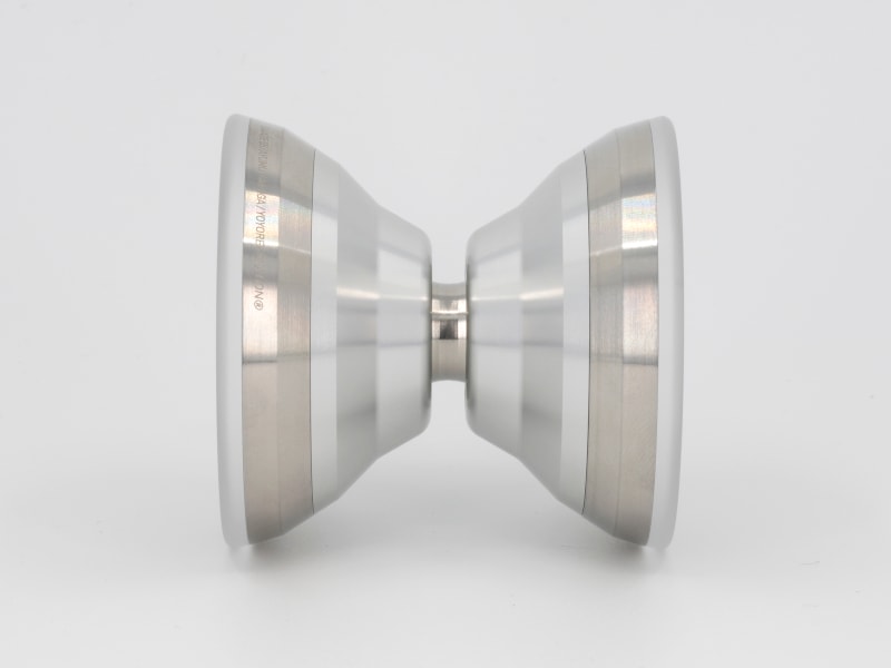 ヨーヨーリクリエーション サベージ55 ブラストシルバー ヨーヨー一覧