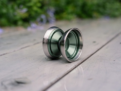 チョップスティックゴリラ | 日本のメーカー, ヨーヨーリ