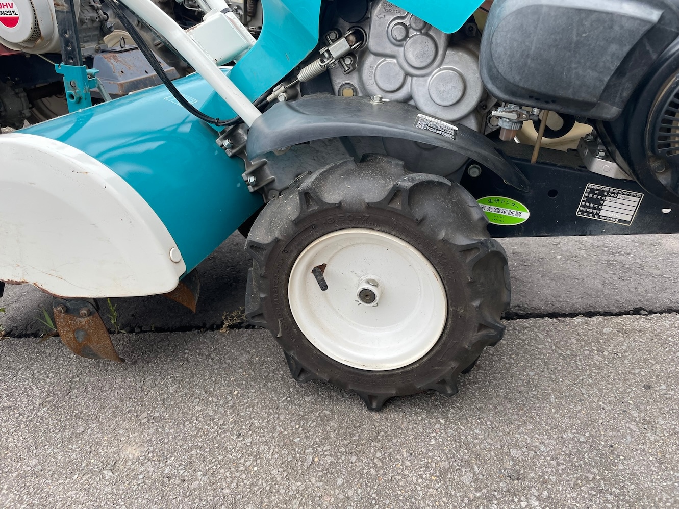 クボタ 管理機 TRS60 機体寸法:1515×620×1070(mm) 出力6.2ps 使用燃料