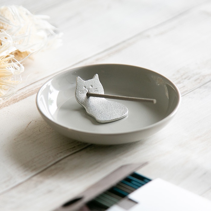 つながる箸置 - ネコ - 2ヶ入｜錫製雑貨・酒器の通販は能作オンライン