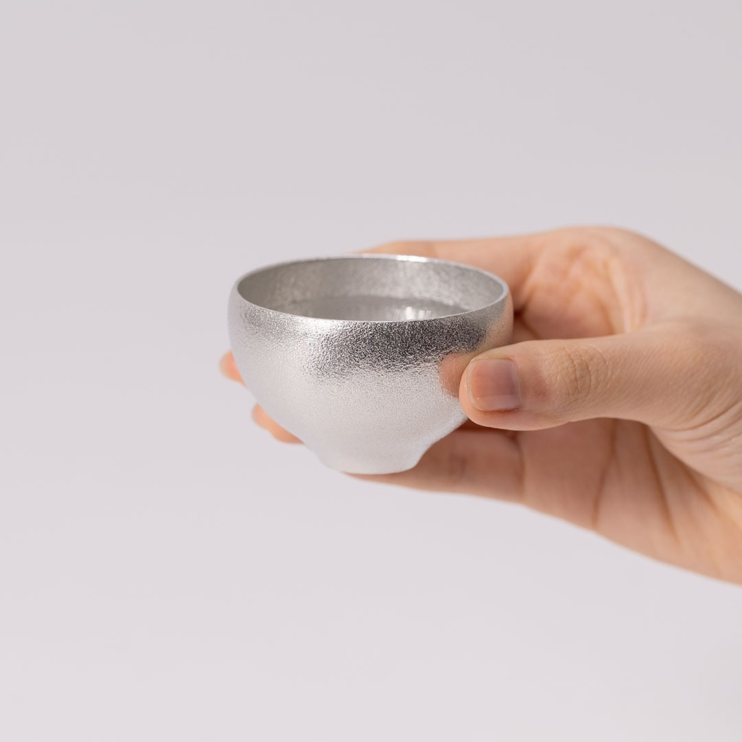 片口 - まどか・ぐい呑 - まどか 錫・金箔セット｜錫製雑貨・酒器の