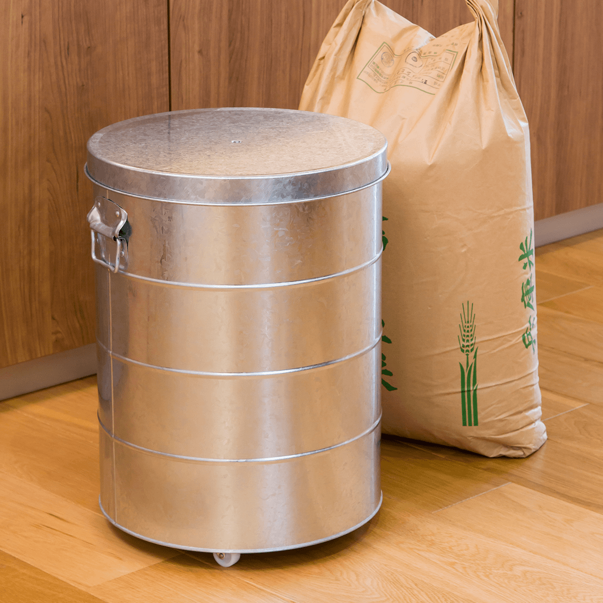 OBAKETSU】ライスストッカー30kg（キャスター付き） | 30kg | OBAKETSU