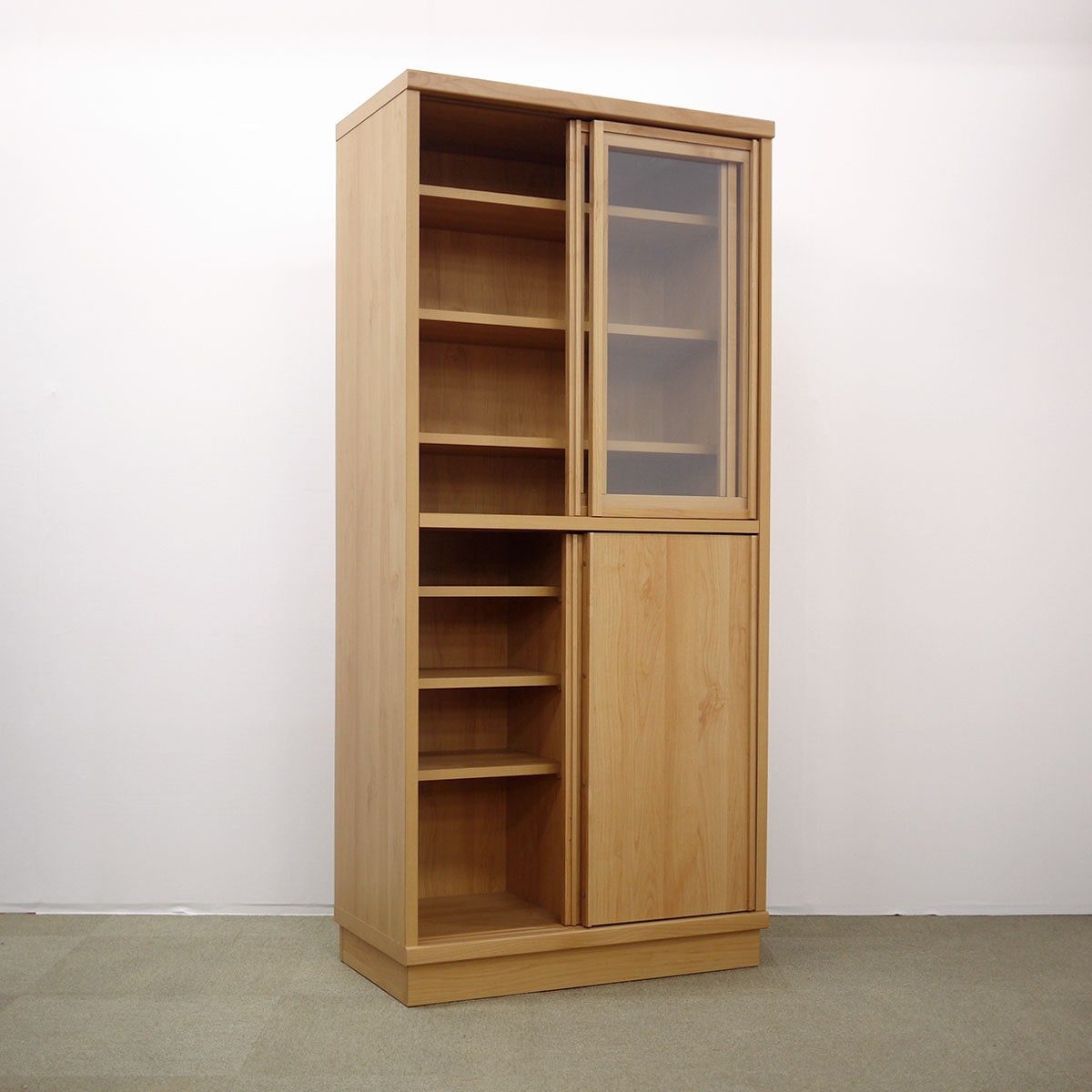 Ferris 板戸 幅80cm ミニマルなデザインの食器棚 高さ175cm | 店舗