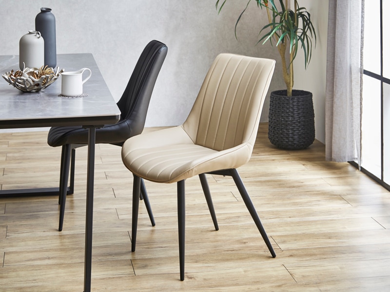 掛け心地抜群のシンプルダイニングチェアー 2脚組 食卓チェア チェア