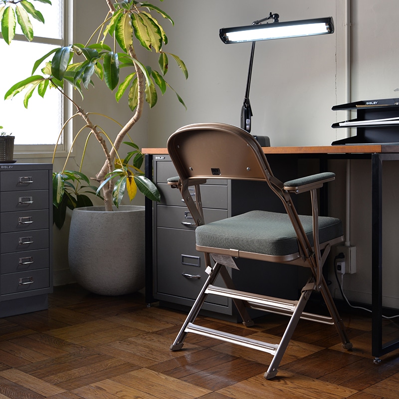 CLARIN FOLDING CHAIR WITH ARM | Metal Products,Chair, Stool