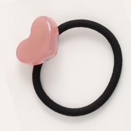 レジン ハートのヘアゴム by ナナイロリボン |「障がい者福祉」を買物