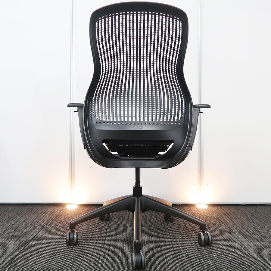 高品質でお買い得。中古オフィス家具【チェア（イス）】Knoll（ノル