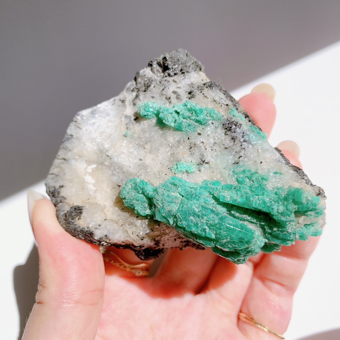 エメラルド 原石 | 原石 | Crystals by Purely