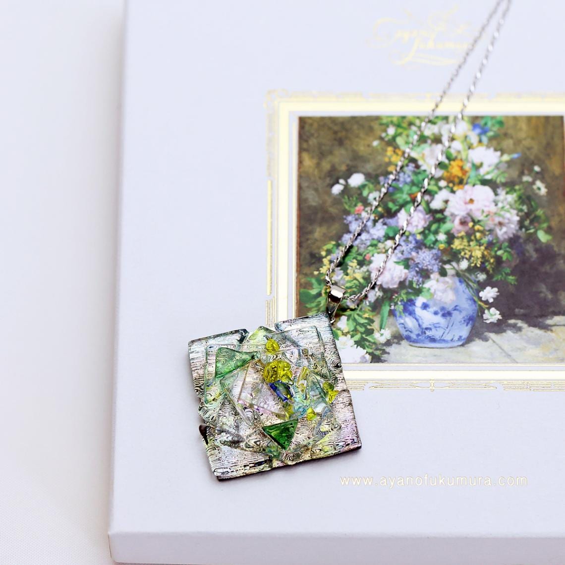 ルノワール《春の花束》＞ネックレス | ayanofukumura | ものとアート