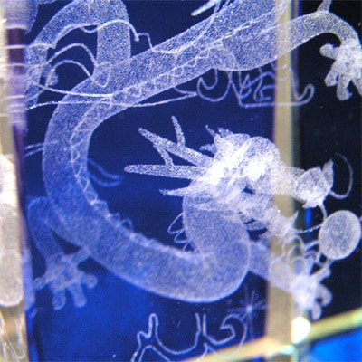 レーザー彫りクリスタル置物 角型 大（玉龍558B）｜チャイナ,グッズ