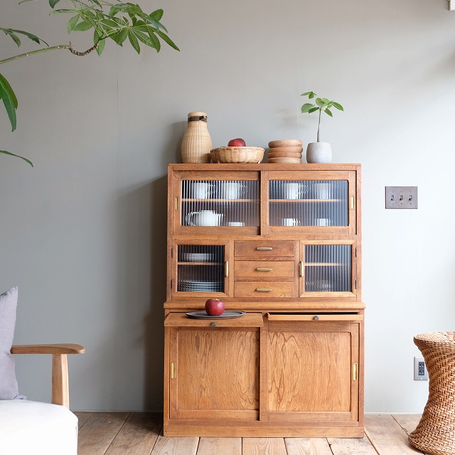 食器棚 モールガラス｜古家具,棚類｜古家具・アンティーク家具 R-select