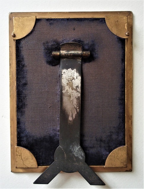 オードリー・ヘプバーン 直筆オートグラフ （完全額装） | オート