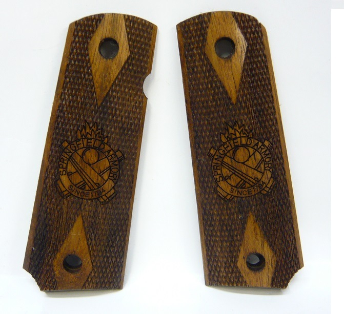 MULE グリップ SFAダイヤチェッカー 木製 WA/マルイ/マルゼン/KSC/MGC