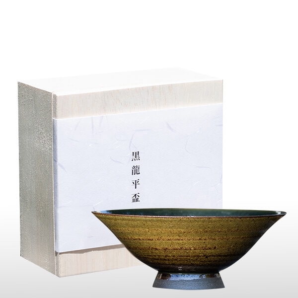 黒龍 平盃 越前焼 (緑) 木箱入 | 酒器・蔵元グッズ | 酒専門店鍵や