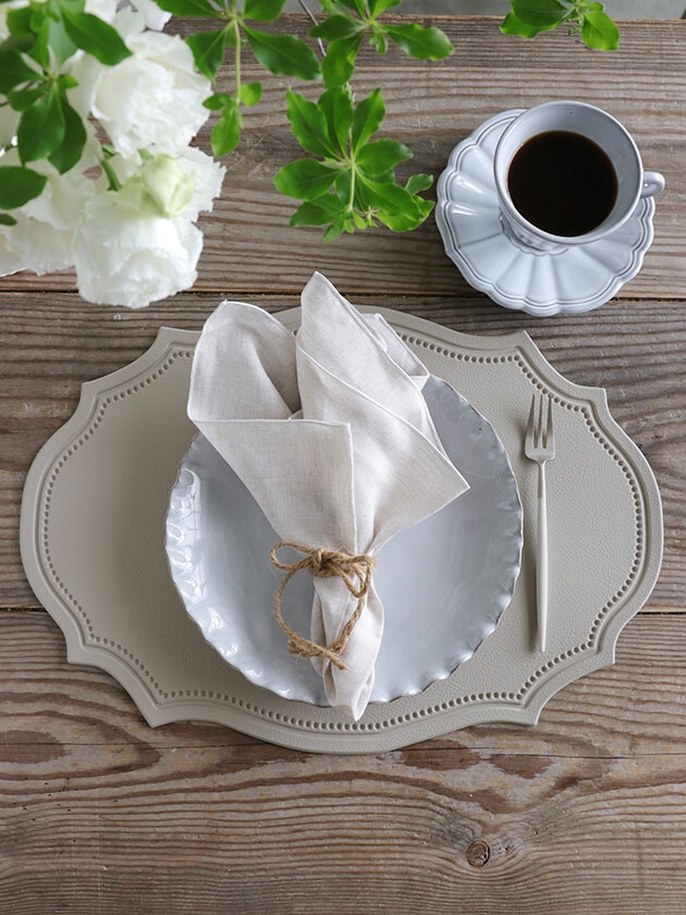 フェイクレザープレースマットWindライトグレー サラグレース